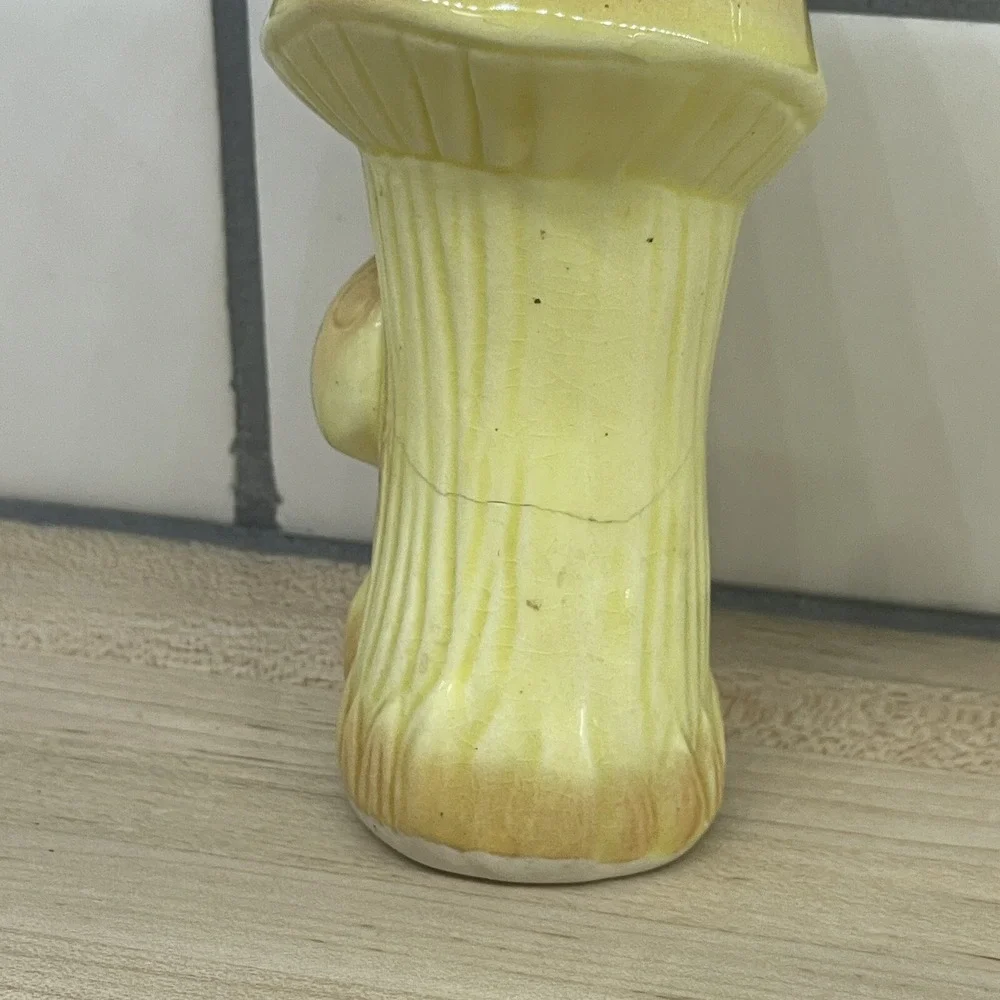 Vintage Mushroom Salt and‎ Pepper Shakers Made in Japan Yellow FLAWS 60s Yellow